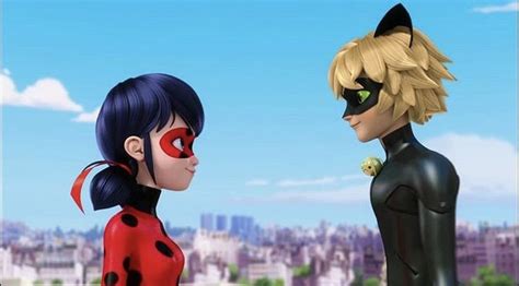 Merveozel Adlı Kullanıcının Miraculous Ladybug Et Chat Noir Panosundaki