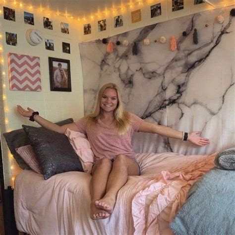 21 Of The Best Decorated Dorm Rooms Thatll Instantly Inspire You