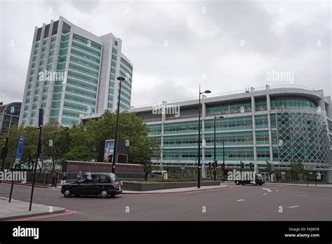 Uch University College Hospital On Euston Road London Stock Photo