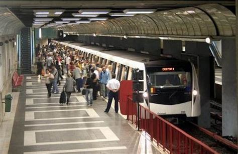 Video 18 O Nouă Tragedie La Metrou Un Român De 29 De Ani De Ani și A