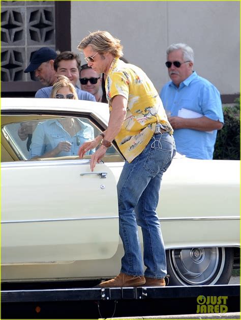 Brad Pitt Films A Car Scene For Once Upon A Time In Hollywood In Burbank Photo 4160401