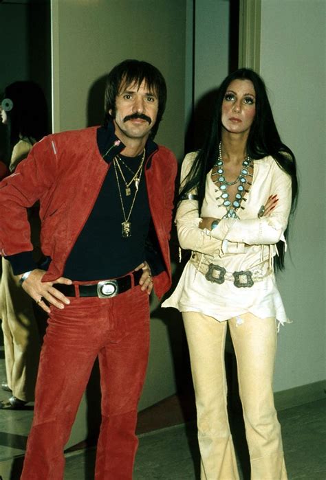 The Iconic Style Of Cher And Sonny Bono In 26 Vintage Photos Cher Costume Halloween Couples
