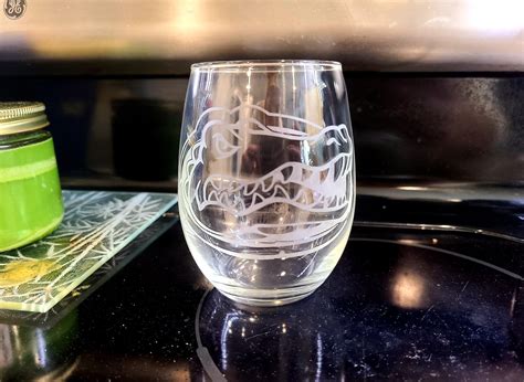 Etched Florida Gators Stemless Wine Glass Uf Etched And Engraved Gators Wine Glass Lulu Grace