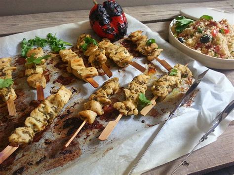 Brochettes de poulet mariné au citron et taboulé de couscous Le Coin Cuisine