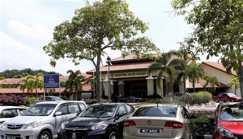 Km 1164, taman jaya, 78000 alor gajah, melaka. 21 masih menjalani pemeriksaan di Hospital Melaka | Harian ...