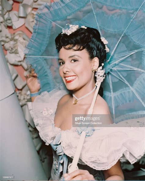 Lena Horne Us Jazz Singer And Actress Wearing An Off The Shoulder