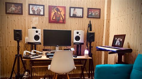 Making new home music studio room - YouTube