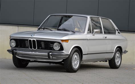 1973 Bmw 2002 Tii Touring Wallpapers And Hd Images Car Pixel