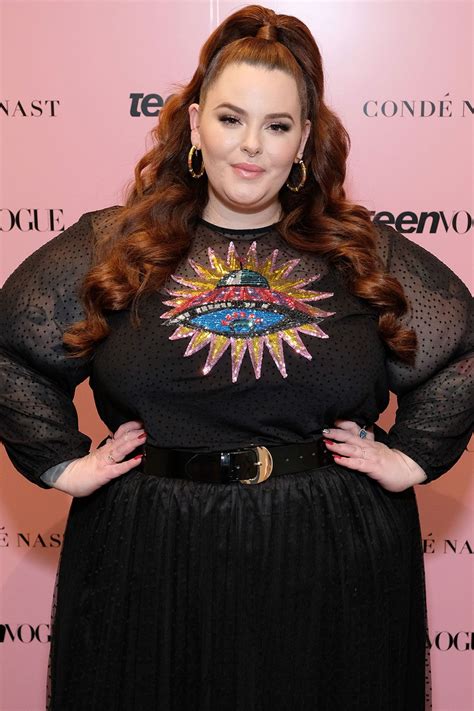 tess holliday says her weight fluctuates but she maintains joy