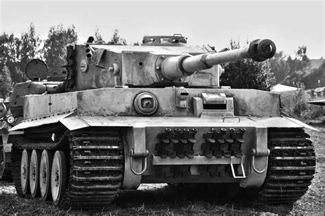 Почему немецкие солдаты часто бросали свои полностью исправные танки