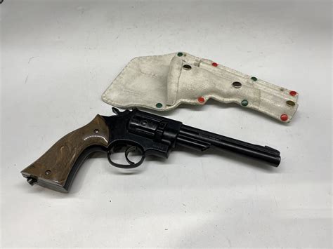 Urban Auctions Vintage Crossman 38t Pellet Gun And Holster