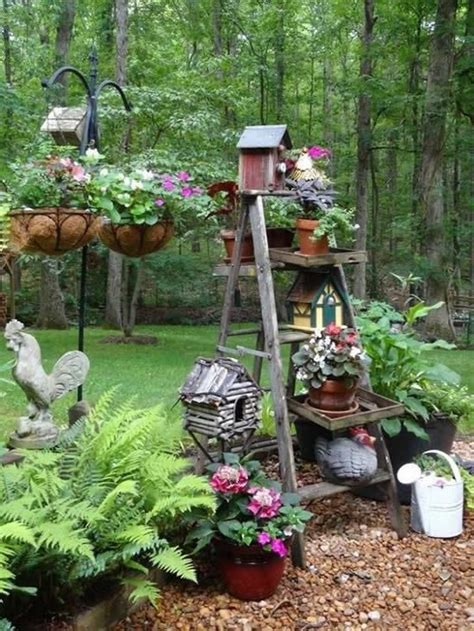 Rustic Farmhouse Diy Garden Decoration With Old Wooden Ladders Diy