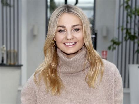 Małgorzata socha is a polish actress. Małgorzata Socha w najmodniejszych jeansach wiosny 2021 ...