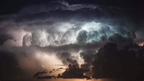 Thunderstorm Hd Wallpapers · 4k