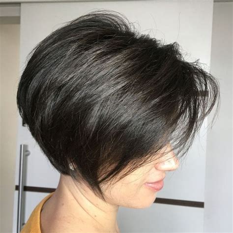 Black Pixie Bob With Angled Layers In 2020 Haircut For Thick Hair
