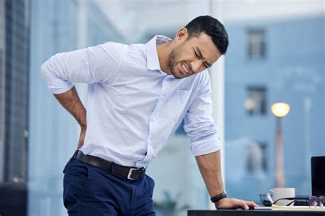 Causes Of Chronic And Sudden Lower Back Pain 8 Causes