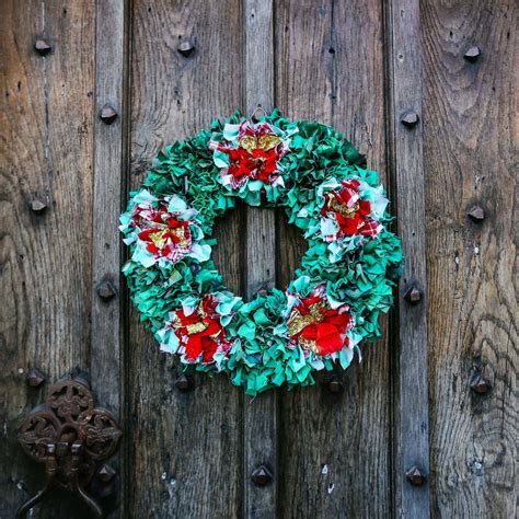 Ragged Life Beginners Rag Rug Wreath Kit Christmas Decoration