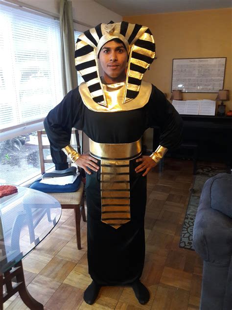 made my husband an egyptian pharaoh costume for halloween [self drafted] sewing crafts