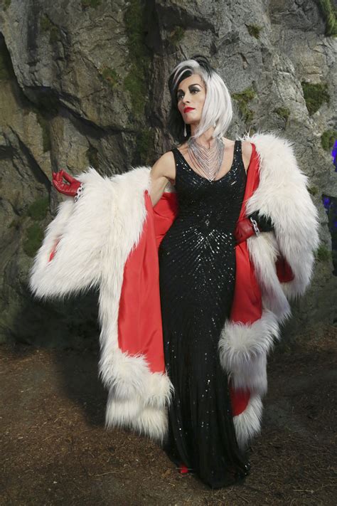 Cruella De Vil Cruella De Vil Cosplay Makeup Costume • Sara Du Jour Once Upon A Time 4x18