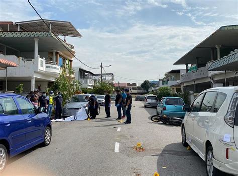 Suspek ditahan reman selama tiga hari bagi membantu siasatan mengikut seksyen 420 kanun keseksaan, katanya. Penganggur maut selepas dilanggar dan dipukul, dipercayai ...