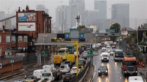 Most Congested Roads In The Uk Revealed With Traffic Jams Costing