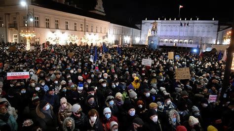 Pressefreiheit In Polen Mediengesetz Gegen Die Meinungsvielfalt Cicero Online