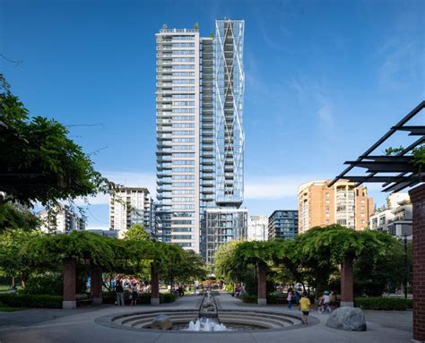 804 - 1107 Richards St, Vancouver, BC - Studio Apartment for Rent | liv