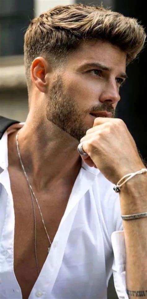 Mens Hairstyles Blonde Mens Hairstyles With Beard Face Shape