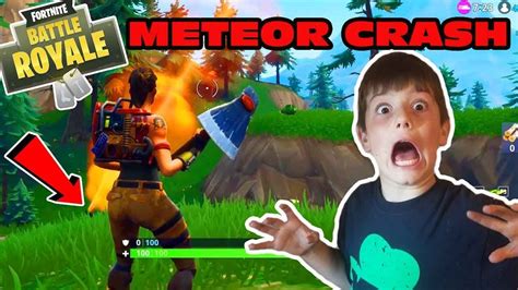 Fortnite Meteor Crashes Almost Hits Us Final Day Season 3 Youtube