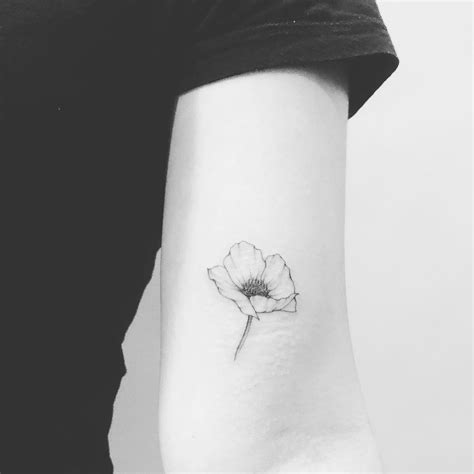 10 Best Poppy Flower Tattoo Ideas You Have To See To Believe Outsons