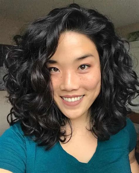 Asian Women With Curly Hair Styling Ideas