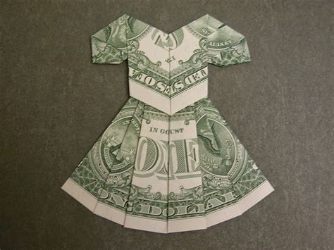 Origami Clothes From Dollar Bills Easy Arts And Crafts Ideas