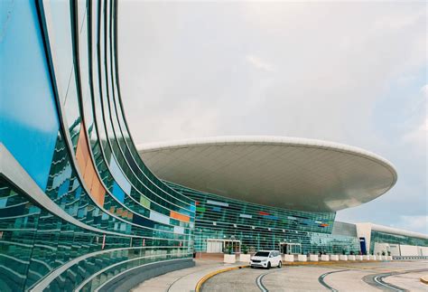 Wifi is free, and this hotel also features 10 beach bars and a restaurant. Arriving at San Juan's International Airport ...