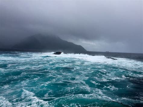 Stormy Weather On The Tasman Sea Smithsonian Photo Contest