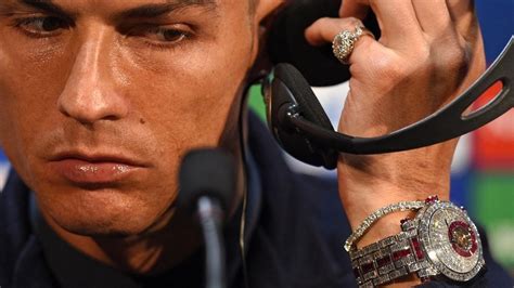 Orologi Le Follie Di Cristiano Ronaldo Gq Italia