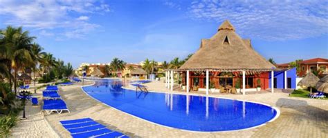 Ocean Maya Royale Vacation Deals Lowest Prices Promotions Reviews