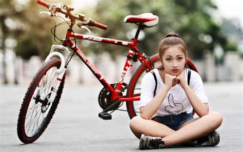 Девушка На Велосипеде Картинки Telegraph
