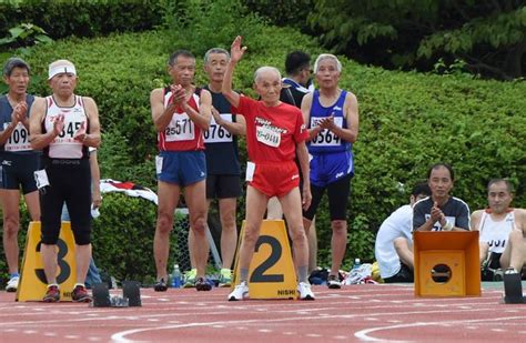 103 jähriger sprinter hidekichi miyazaki aus japan fordert usain bolt der spiegel