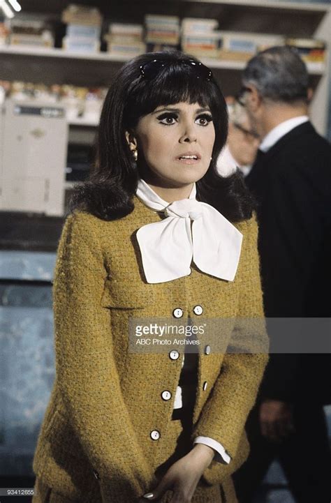 Marlo Thomas As Ann Marie In A Scene From That Girl 1966 71 Abc