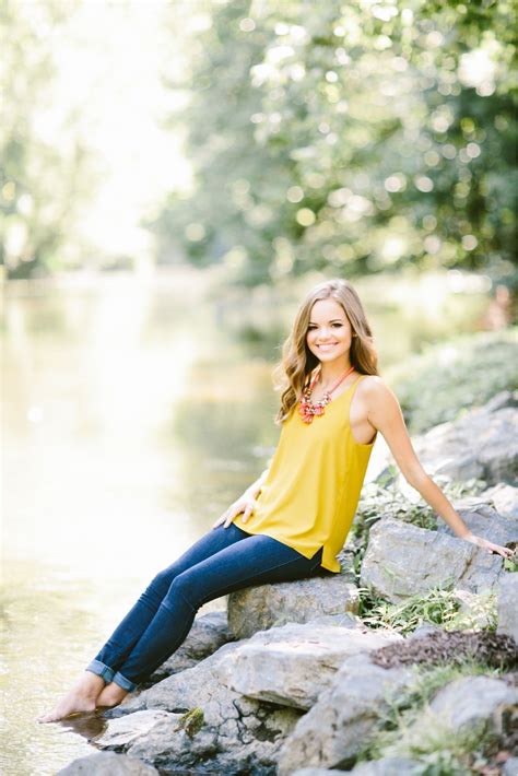 Super Cute Senior Girl Sessionbrianna Wilbur Photography High School