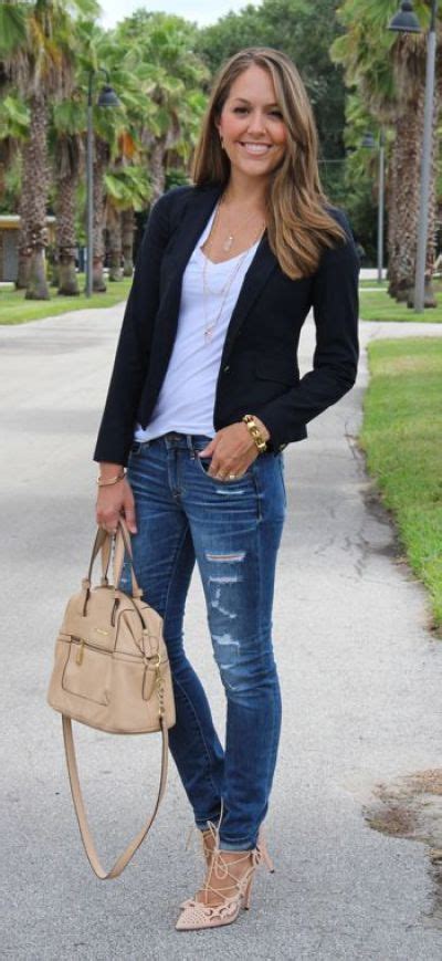 25 Best Smart Casual Outfit Inspiration For Ladies