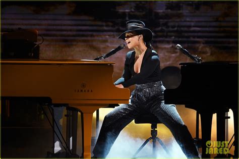 Photo Alicia Keys Plays Songs She Wishes She Wrote On Two Pianos At Once At Grammys 2019 15