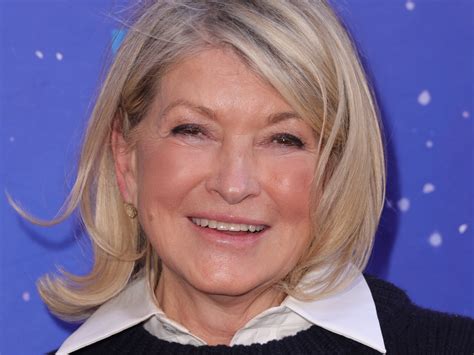 Martha Stewart Shares Thoughtful Travel Etiquette Rules Sheknows