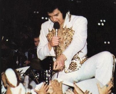 Daisy taylor, luna love, miran. The Last Concert photographs of Elvis Presley (June 26 ...