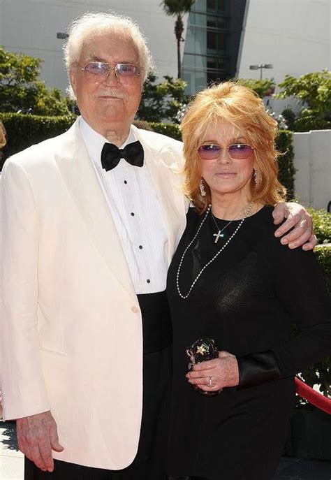 Ann Margret S 50 Year Marriage Is Proud Achievement — Introducing Late Husband Roger Smith