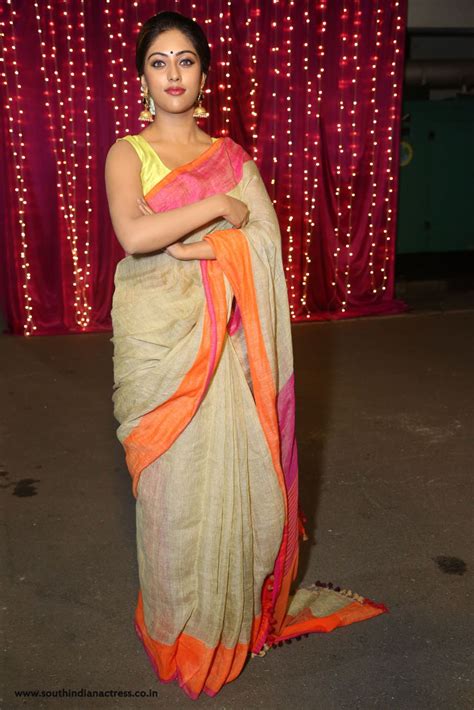 Anu Emmanuel At Zee Telugu Apsara Awards 2017 South Indian Actress