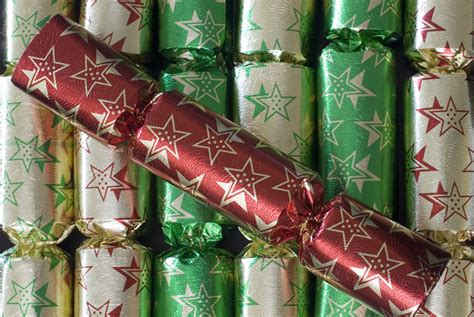 Wholesale custom empty luxury candy cracker holiday christmas crackers. Photo of Christmas Crackers | Free christmas images