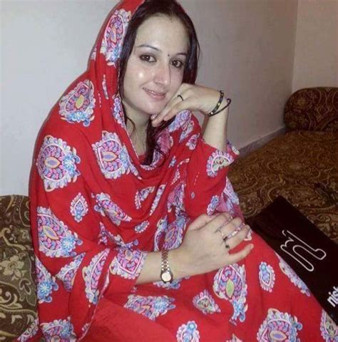 Unsatisfied Hyderabad Aunties Muslim Women Fashion Hot Beauty Beautiful Indian Actress