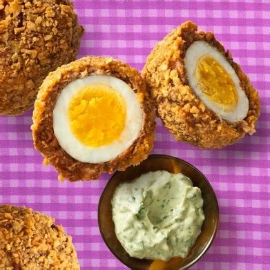 There is a lot of confusion regarding what easter sunday is all about. What to eat on Easter Sunday lunch - Egg dishes - TASTYFIND Blog
