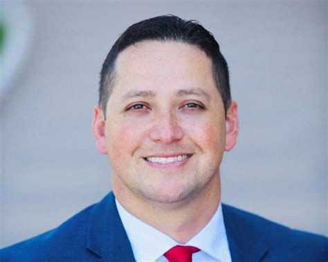 Tony Gonzales Wins Gop Runoff For Rep Will Hurd’s Seat Following Recount
